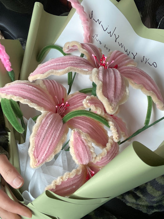 Lily Whisper Blooms