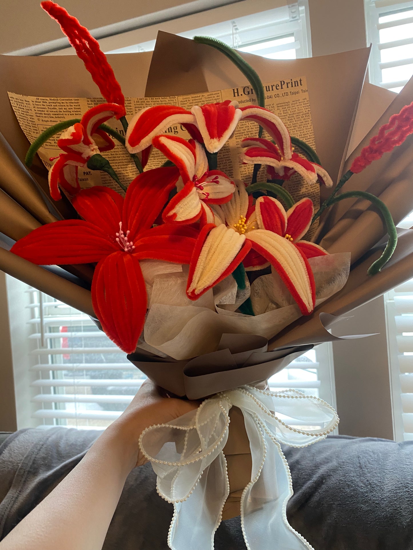Premium Moonlit Lily Bouquet