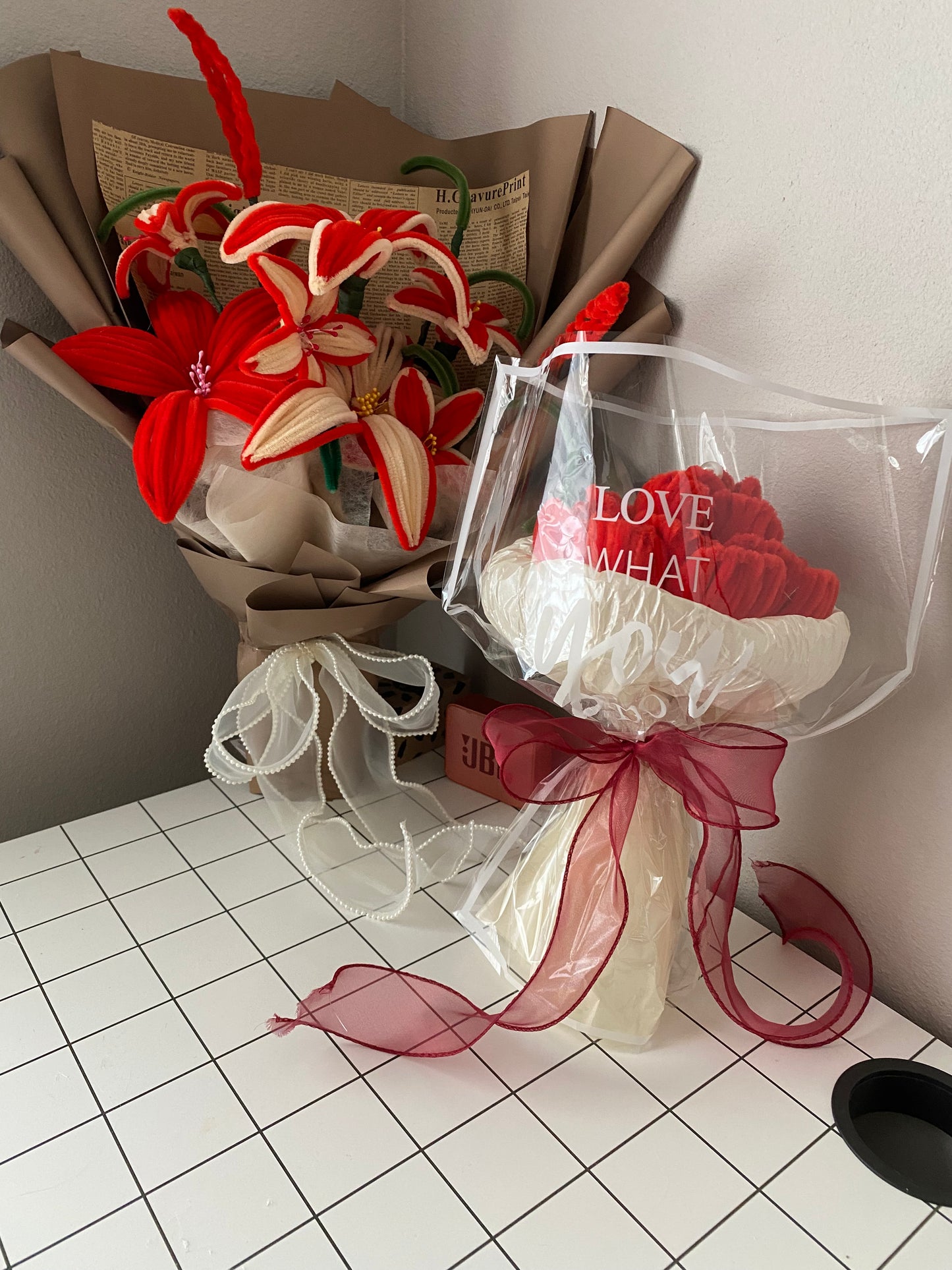 Premium Moonlit Lily Bouquet